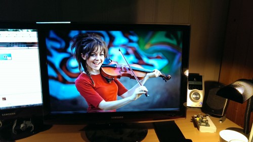 samsung_t260_lindsey_stirling_background